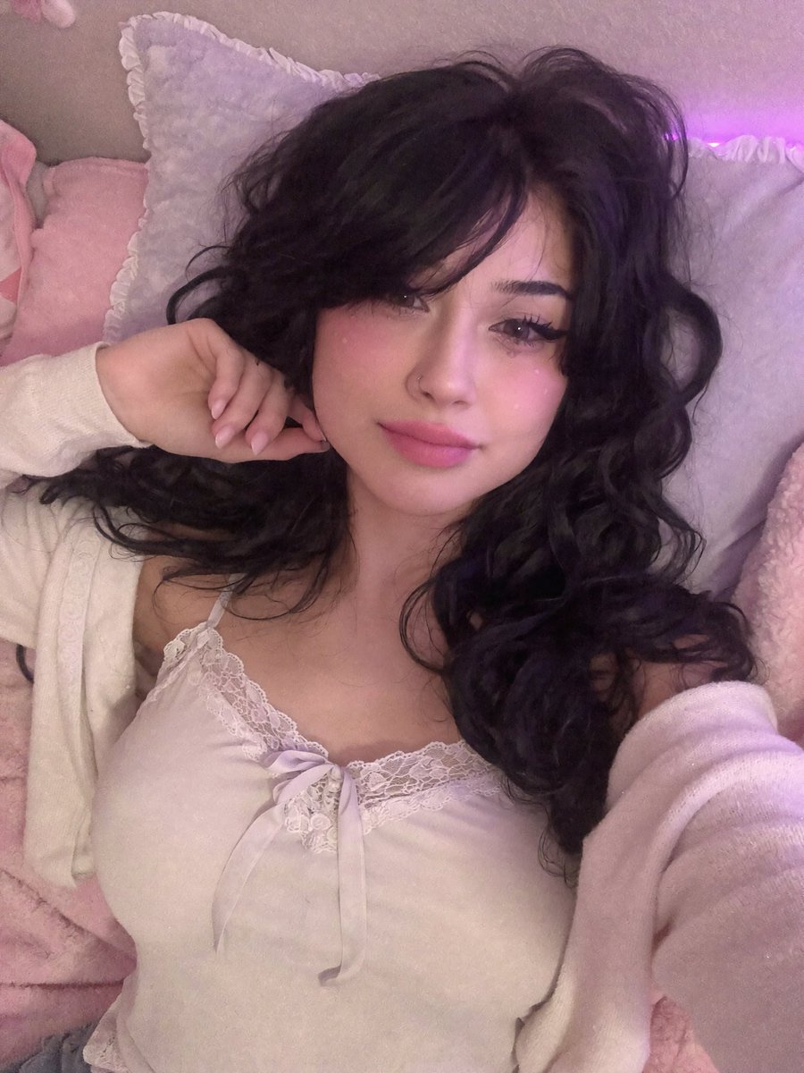 Kitty ^. .^₎Ⳋ tweet media