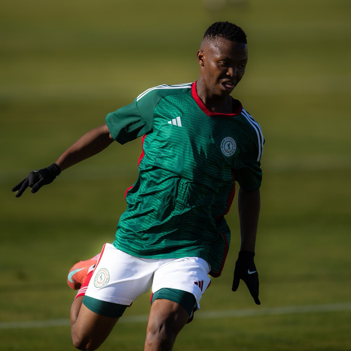 iDiski Times tweet media