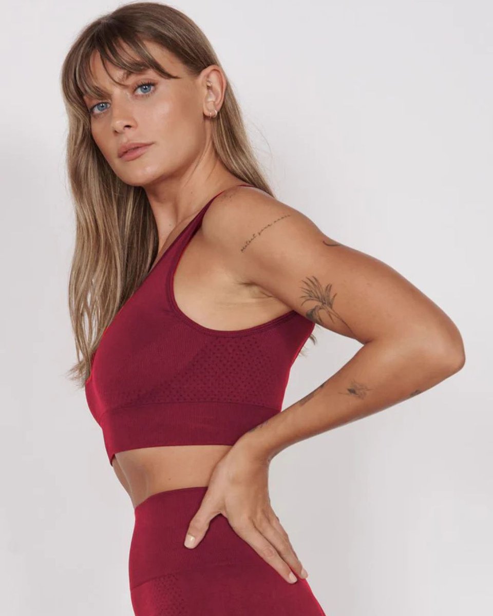 jeetlypetite's tweet image. Add a pop of colour to your gym wear rotation.
Find your next favourite ootd  - jeetly.com

 #GymWear #Activewear #FitnessFashion #WorkoutStyle