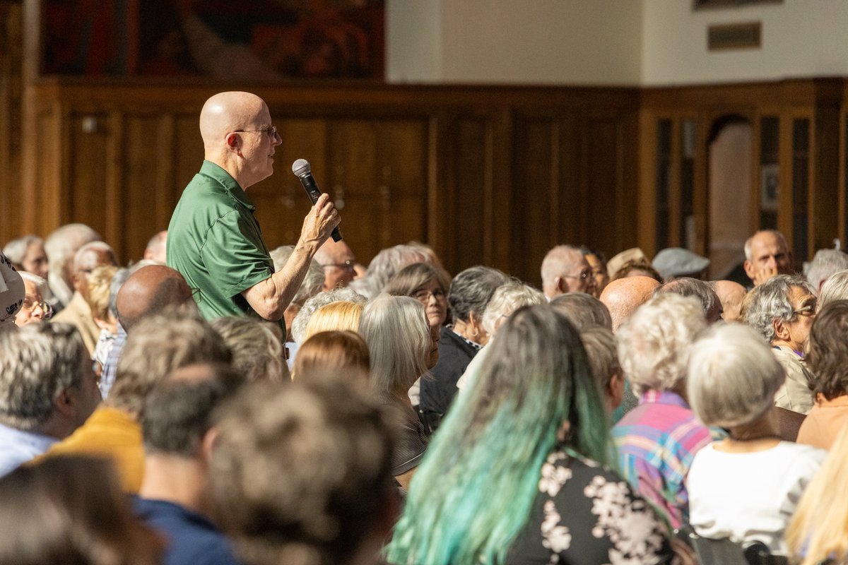 UF Libraries tweet media