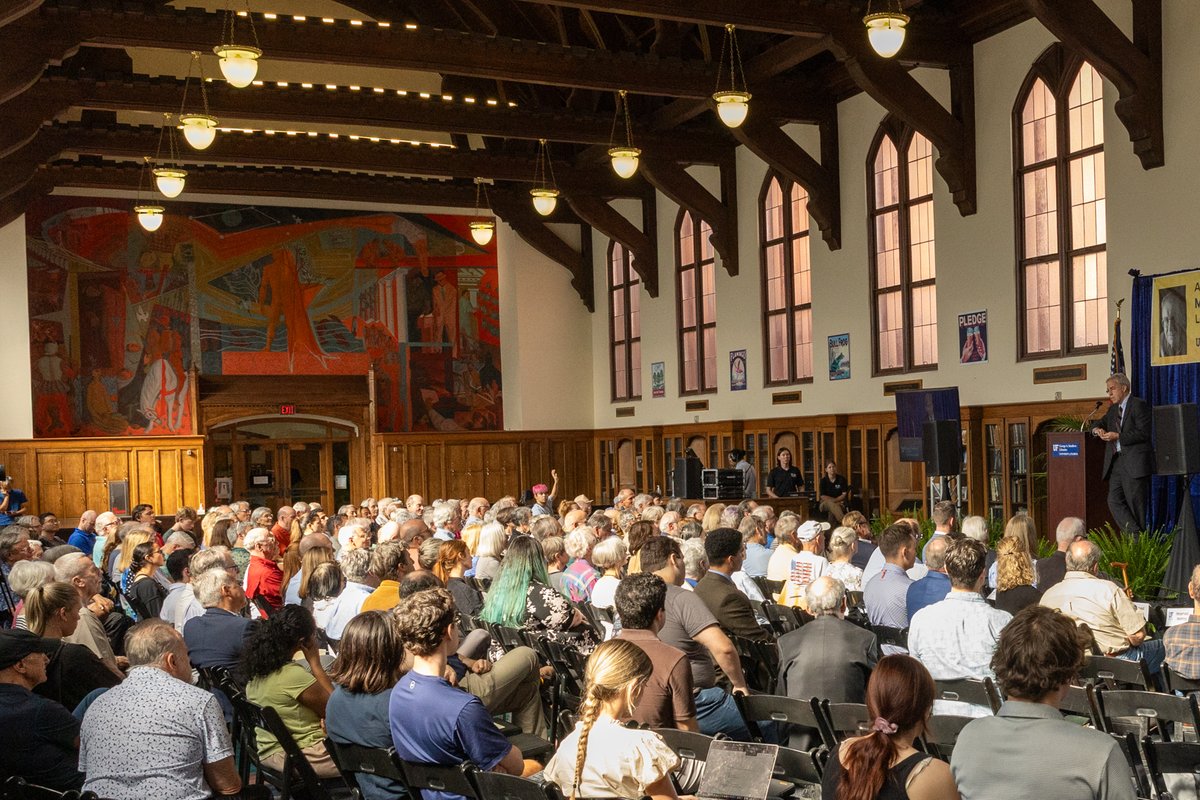 UF Libraries tweet media