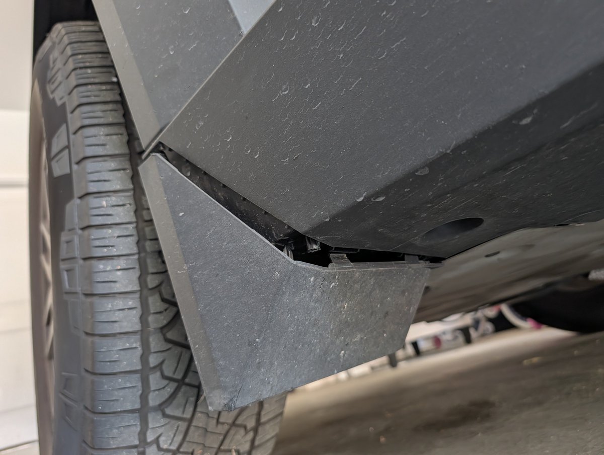 CybertruckFamily tweet media