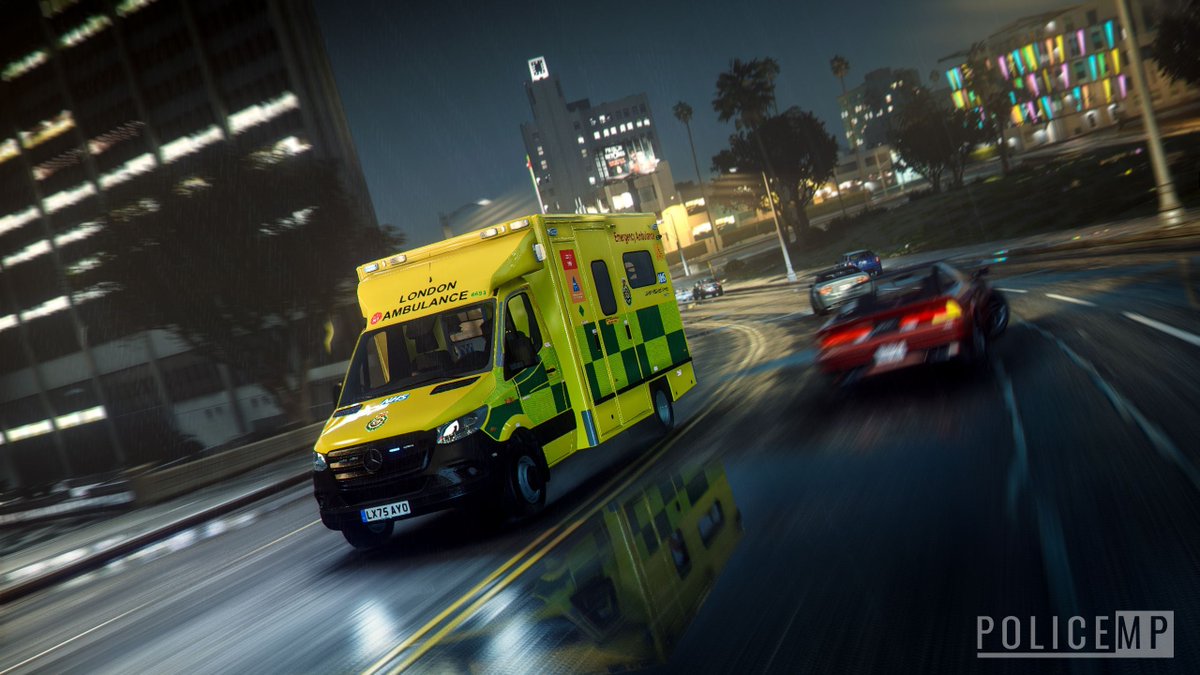 PoliceMP6's tweet photo. Our fleet of LAS Sprinters remain ready to respond. 

Join today at https://t.co/Vp4t8pG3qy
#PoliceMP #FiveM #FivemRP #FiveMRolePlay #GTA5 #GTAOnline #GTA #GTAV #RolePlay #FiveMHighlights #FiveMGTA #GTARP #Online #GrandTheftAuto #LAS #LondonAmbulanceService https://t.co/ioJ3BYJ0nr