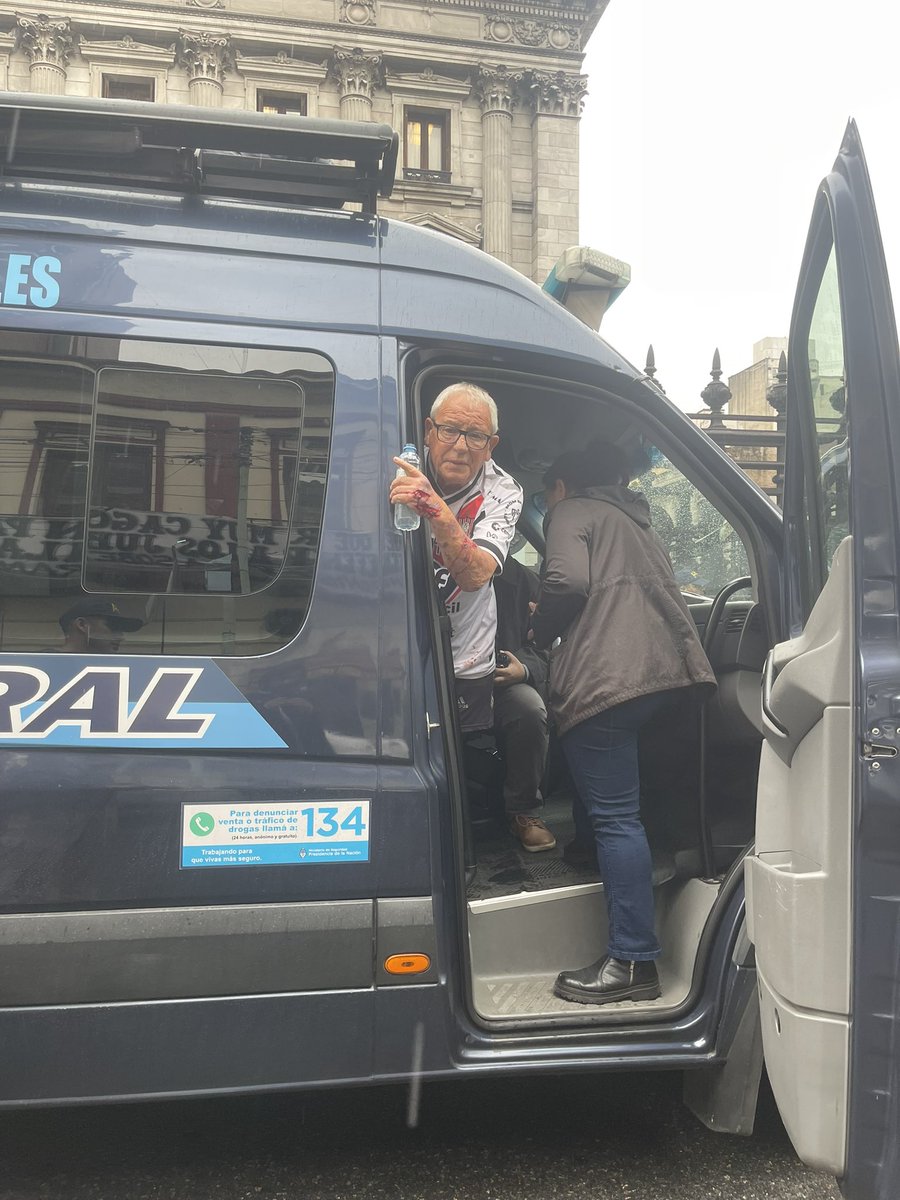 Agu Lecchi tweet media