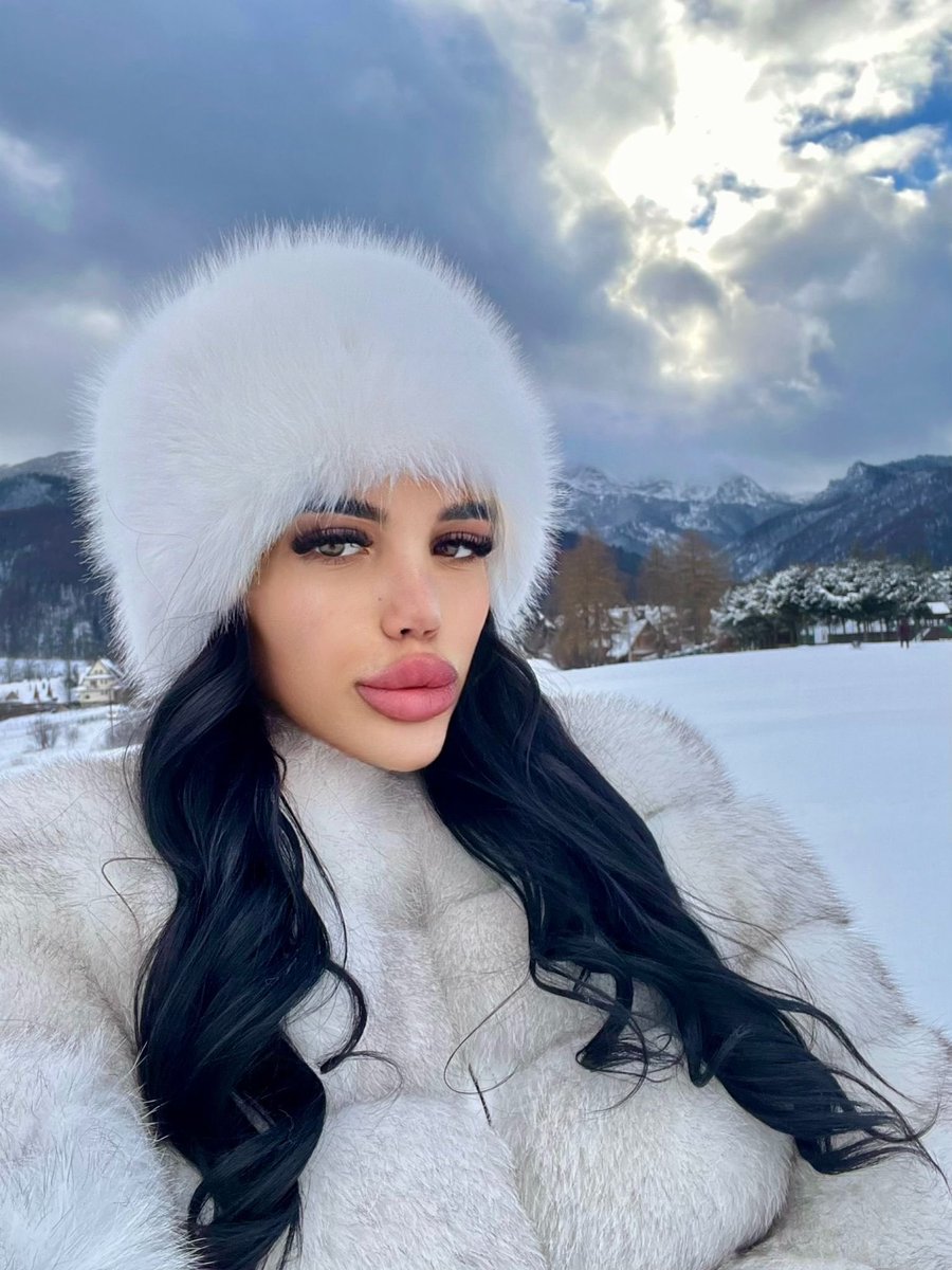 Kitty 🐈‍⬛ tweet media