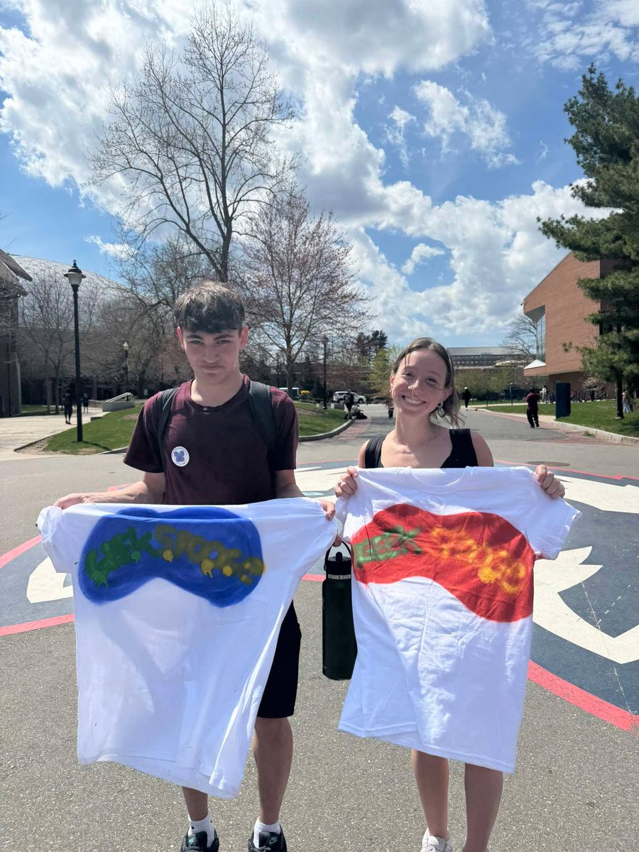 This truly warmed my heart. These GeekSpooge fans saw there was a stand on their campus that would spray paint a design of their choice on a t-shirt. These fans told me via Facebook message "We saw the opportunity and had to do it." Guys, this is too fuckin sweet. Thank you!