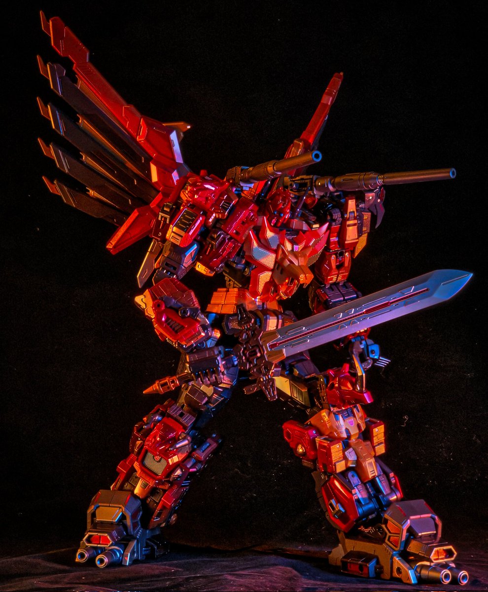 SpencerButlerVA's tweet photo. Primal fury
#Transformers #Toyphotography #Actionfigurephotography #adamasmachina #transformerspredaking https://t.co/ihPDn4DKmV