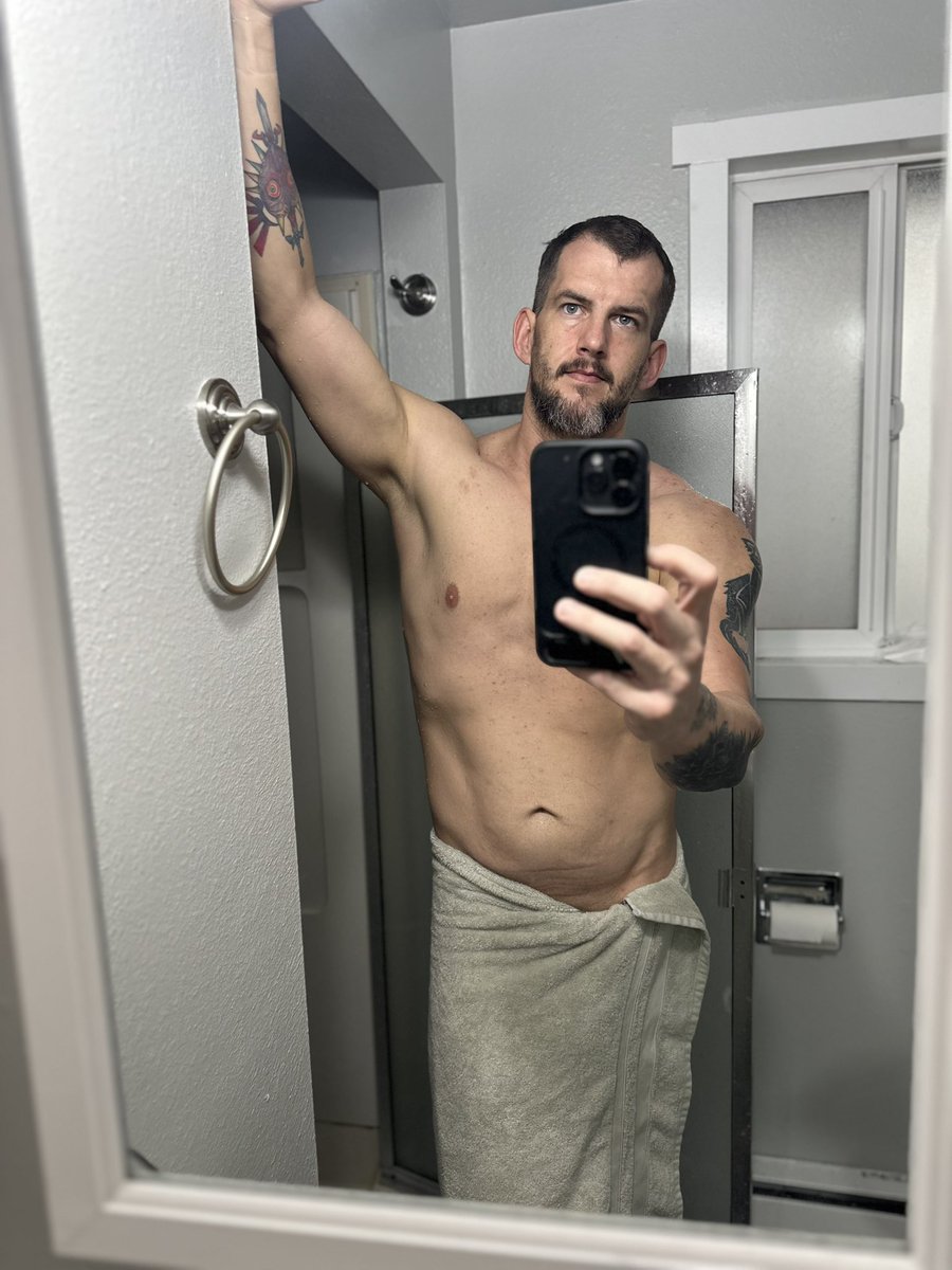 Floppy Daddy tweet media