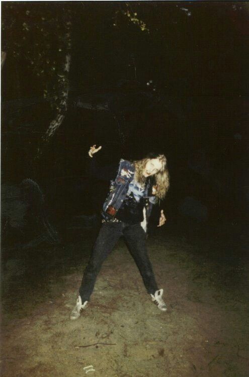 every now and then pelle (and sometimes kurt) tweet media