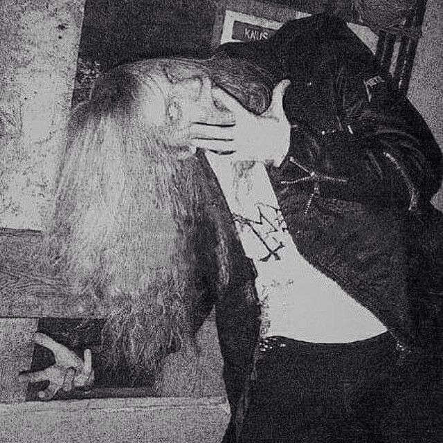 every now and then pelle (and sometimes kurt) tweet media