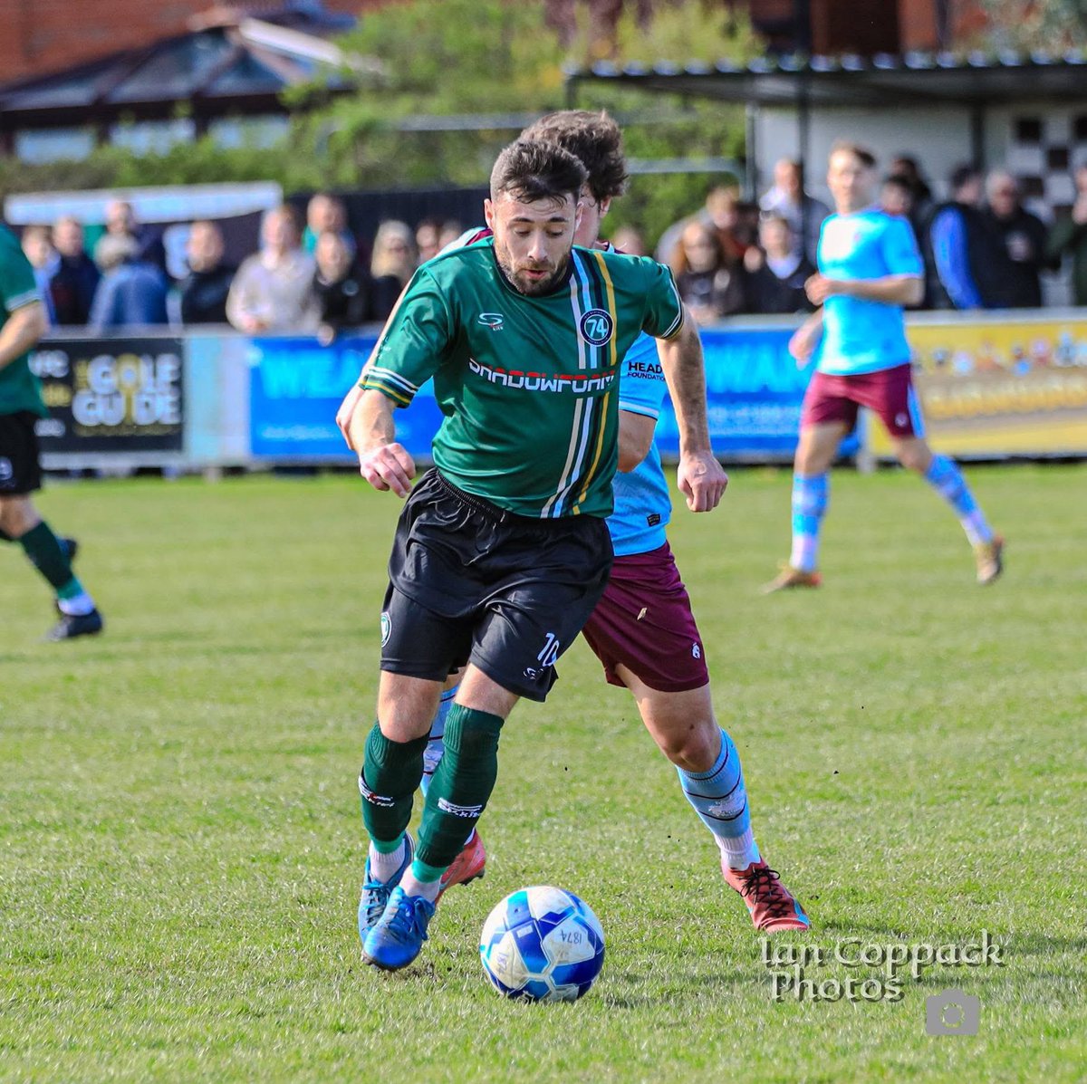 Happy Birthday to Midfield magician Craig Pritchard! All at the club hope you’ve had the best day 💚

#WeAre74