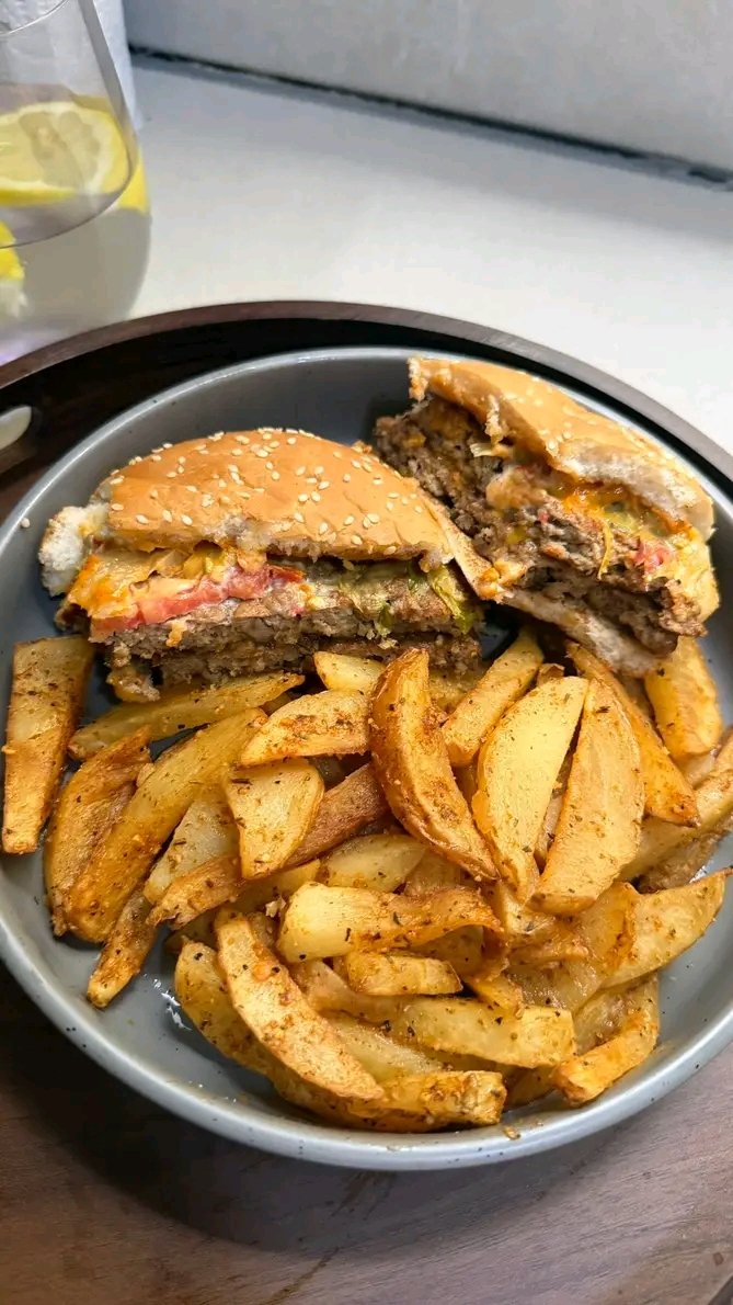 Lord_Of_Engagement 🇿🇦 tweet media