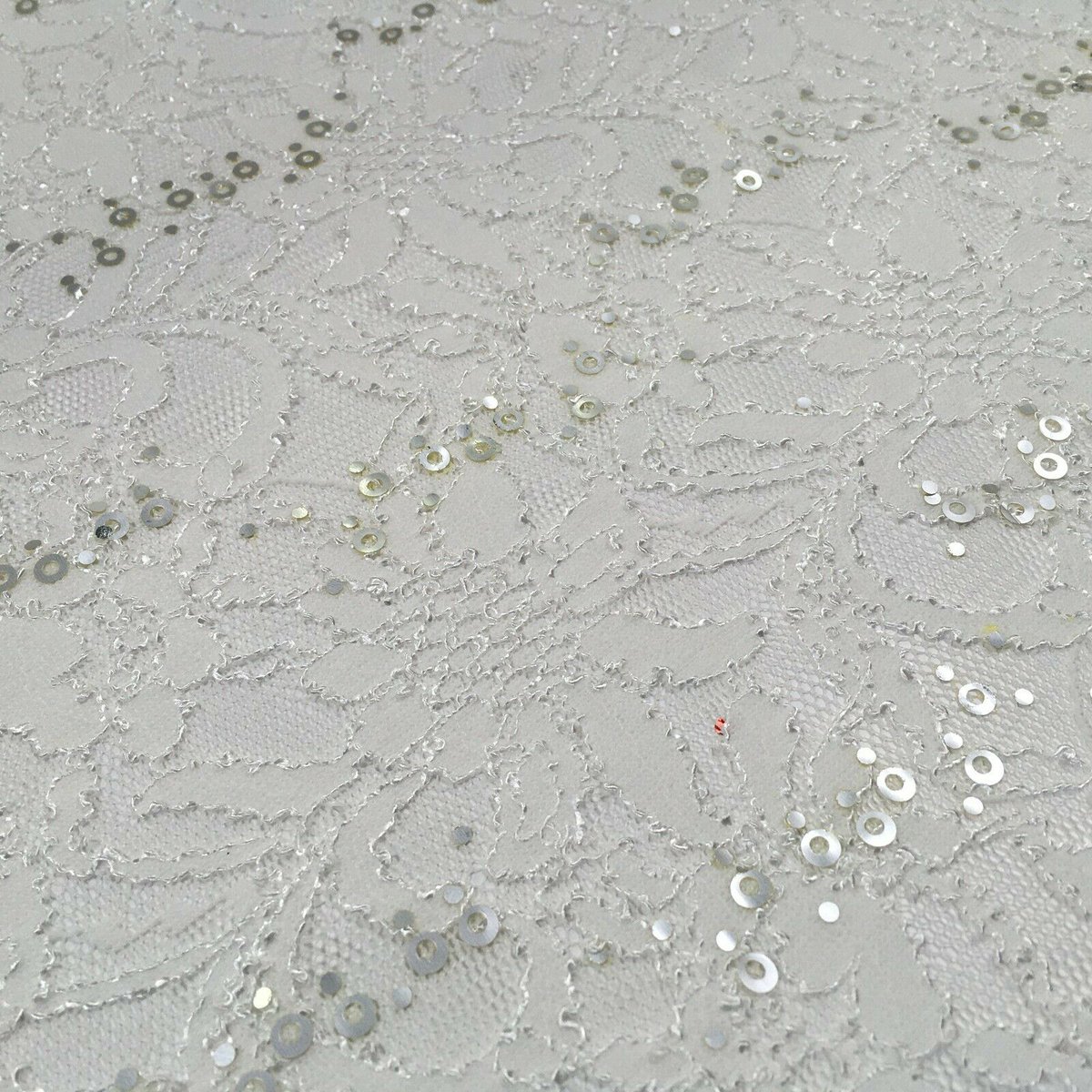 midtex's tweet photo. Transform your bridal vision with our stunning Raschel Floral Lace Corded Sequin Dress Fabric for just £5.99! Elevate your creations today. #BridalFashion #SewingSupplies

Shop Now https://t.co/diRrR7GH2b https://t.co/MtYVXGFG6t