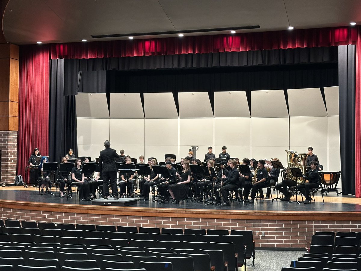 BVNW_Huskies's tweet photo. Itβs a busy time for our student musicians! Yesterday and today they performed at KSHSAA large group! #passionpurposepride https://t.co/tEjVxcAKpj