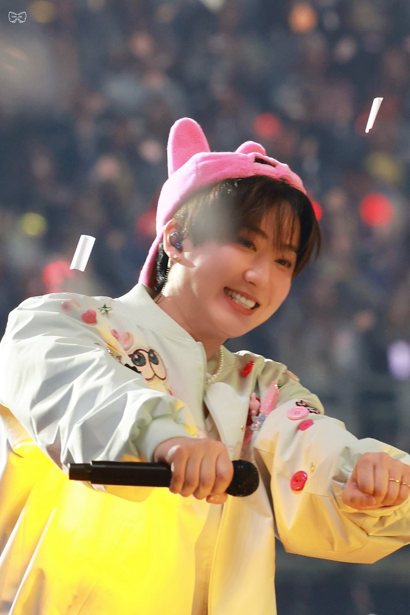 깜푸비니 tweet media