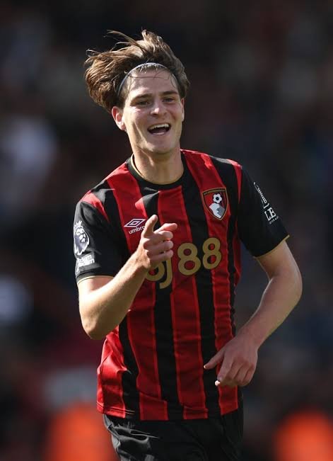 Vince™ tweet media