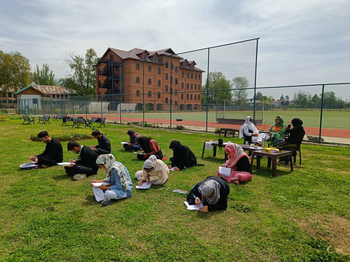 PurigTimes's tweet photo. Cluster University of Srinagar today organized an academic and cultural programme to commemorate the birth anniversary of Dr. B. R. Ambedkar, celebrating his enduring legacy and significant contributions to modern India.

#AmbedkarJayanti https://t.co/zgbYpKPHW0