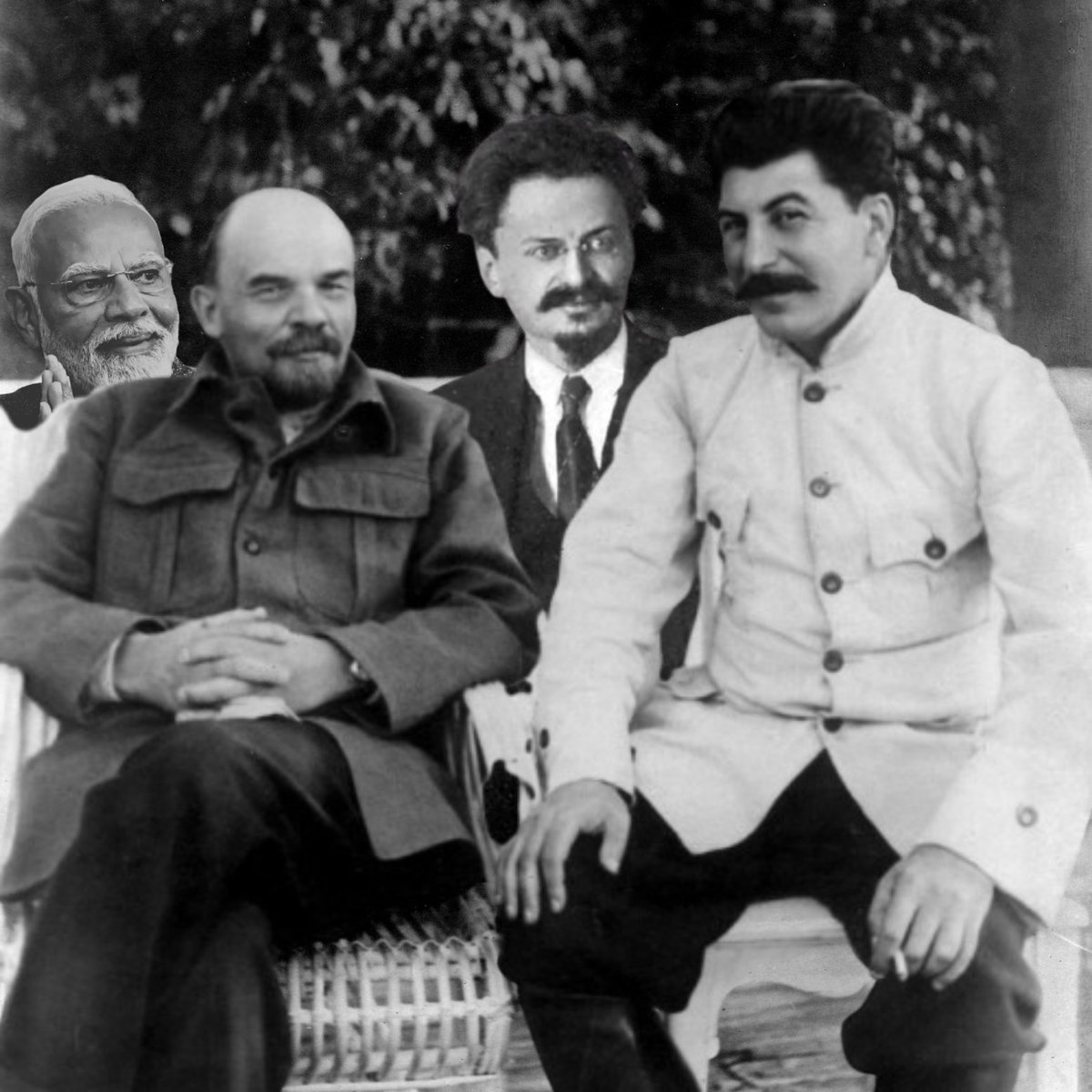 Red Narrator tweet media