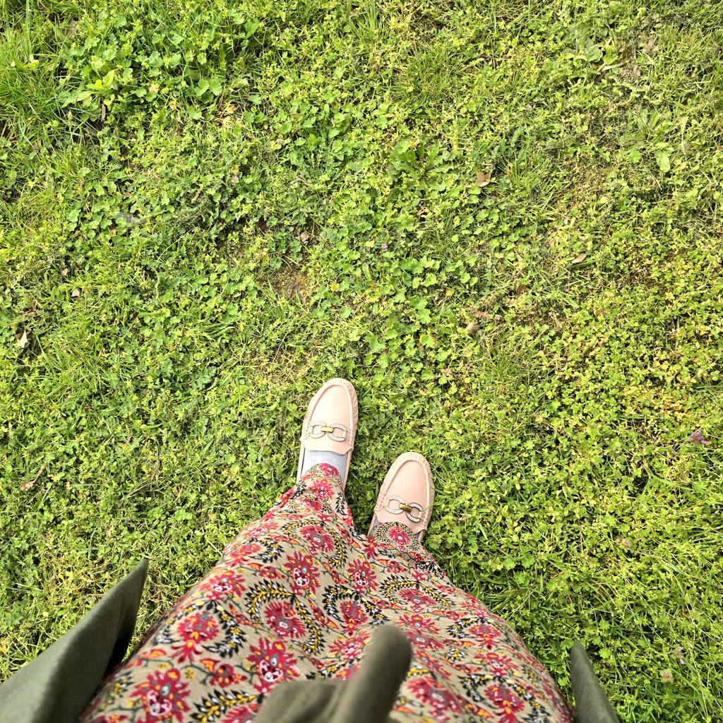 بہار آئی ہے دِل وقفِ یار کر دیکھو 
خِرد کو نظرِ جنونِ بہار کر دیکھو