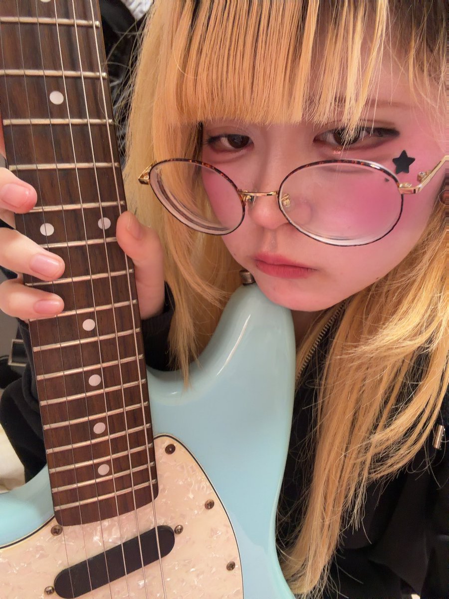 おんぷ@ハートオブハーツ tweet media