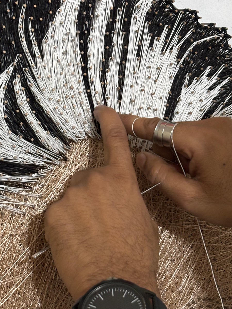 ryart_stringart's tweet photo. Intricate 4ft String Art Portrait of MP Rupala | Detailed Thread Artwork  
This highly detailed string art portrait is a tribute to Parshottam Rupala, created using vibrant colored threads.

The artwork is designed within a 4-foot circular frame, https://t.co/KR8HENqCin