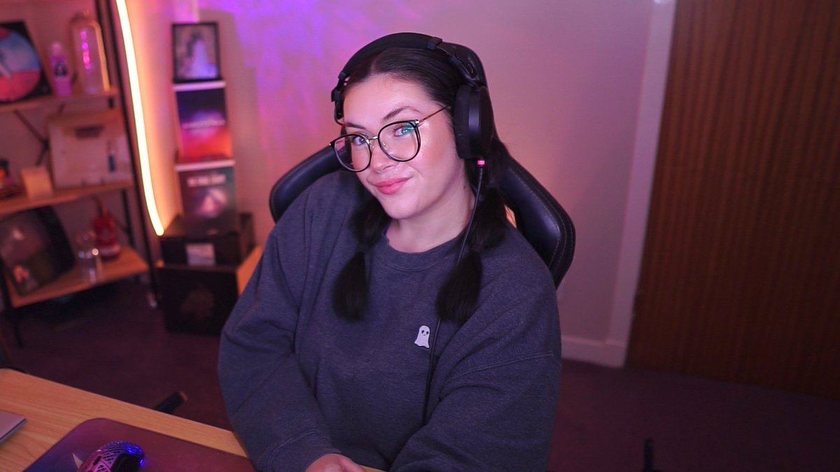 Another Wednesday. Another World of Warcraft stream. 

Yipeee.

twitch.tv/meganyy