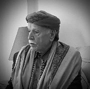 TopMx2's tweet photo. الله يرحمه ويغفر له ويجعل ما قدمه في ميزان حسناته نعزي أنفسنا قبل أن نعزي أهله وذويه وقبيلة نهد كافة في هذا المصاب الجلل فقد فقدت حضرموت رمزا من رموز الحكمة والإصلاح ورجلا كان له أثر طيب في جمع الكلمة وإصلاح ذات البين نسأل الله أن يتغمده بواسع رحمته ويسكنه فسيح جناته https://t.co/ID1DZtD4Zt