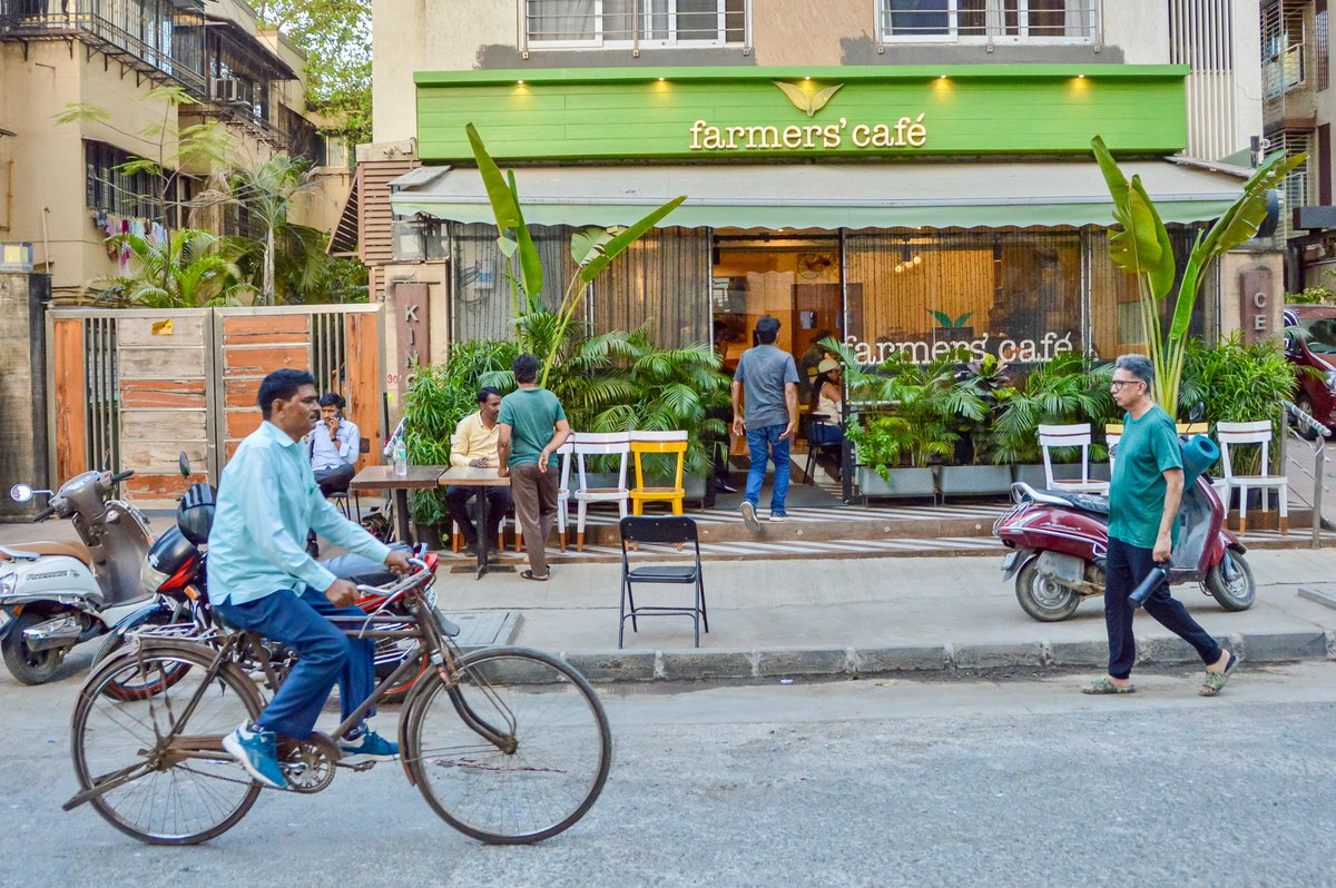 Melissa & Chris Bruntlett tweet media