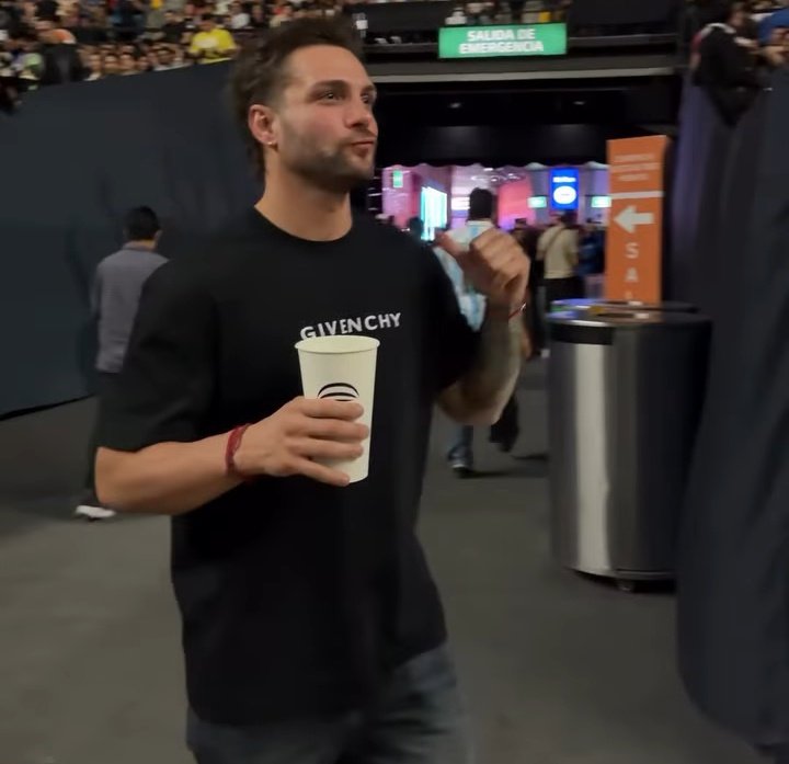 DenisᴶᴷOnly⁷⦿⊝⊜ tweet media