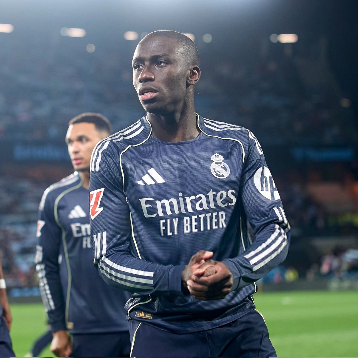 Insider Real tweet media