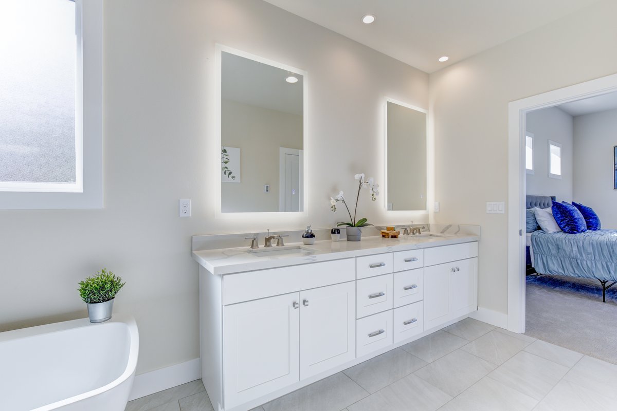 Fullwiler_Const's tweet photo. Thinking of giving your home a makeover? Fullwiler Construction is here to transform your space into something extraordinary.
#HomeRemodel #Transformation #contractor #builder #remodel #generalcontractor #localbuilder #fullwiler #fc #Washington #WA #estimate #consultation https://t.co/OUUa1nJnQH