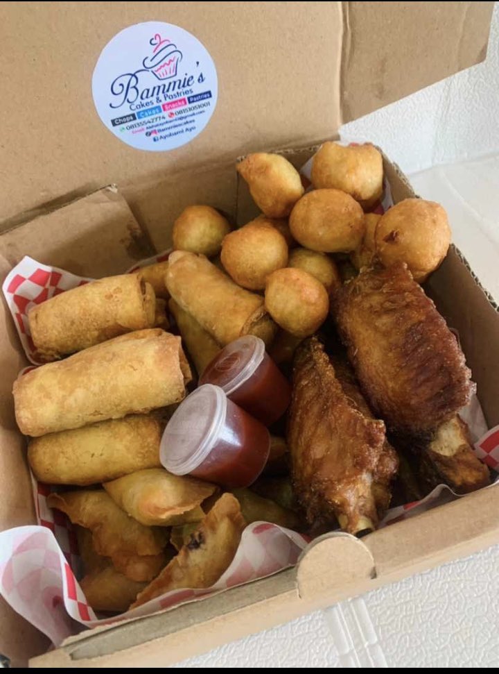 Bammie’sCakes &Pastries tweet media