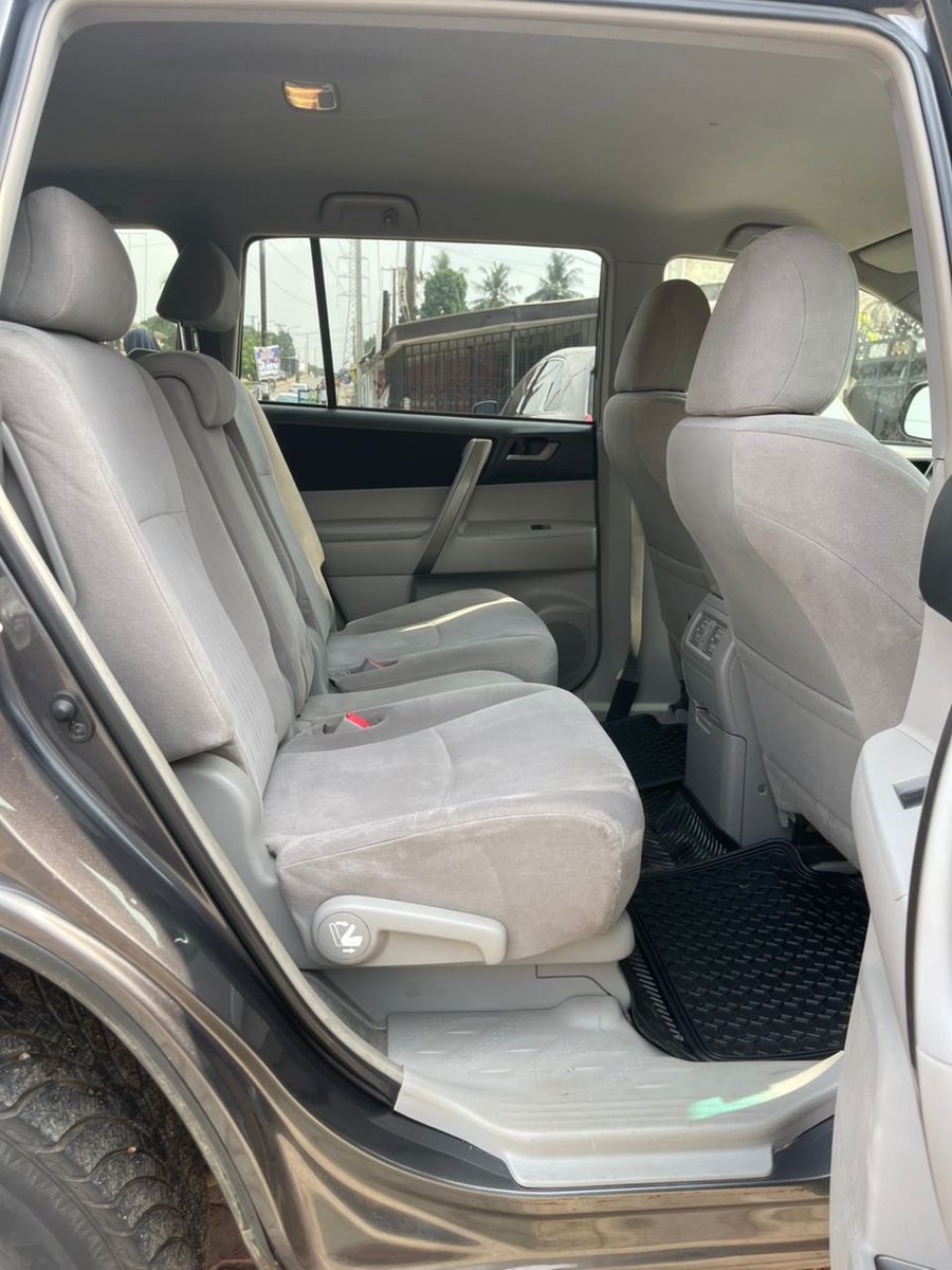 Humani ( THE FABRICS SELLER) tweet media