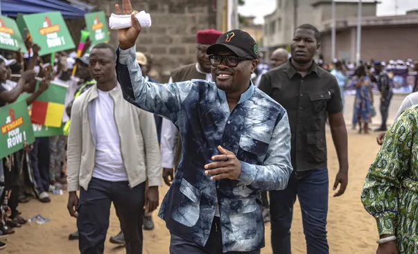 abcglobalcomm's tweet image. #Benin #Wadagni #Talon
Ex-Finance Minister Wadagni promises innovation while ensuring continuity of reforms initiated under Talon.
 🔗 abcglobalcommunications.co.uk/benin-the-visi…
#Governance #EconomicPolicy