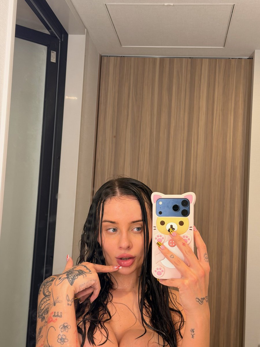 Agata Fąk tweet media