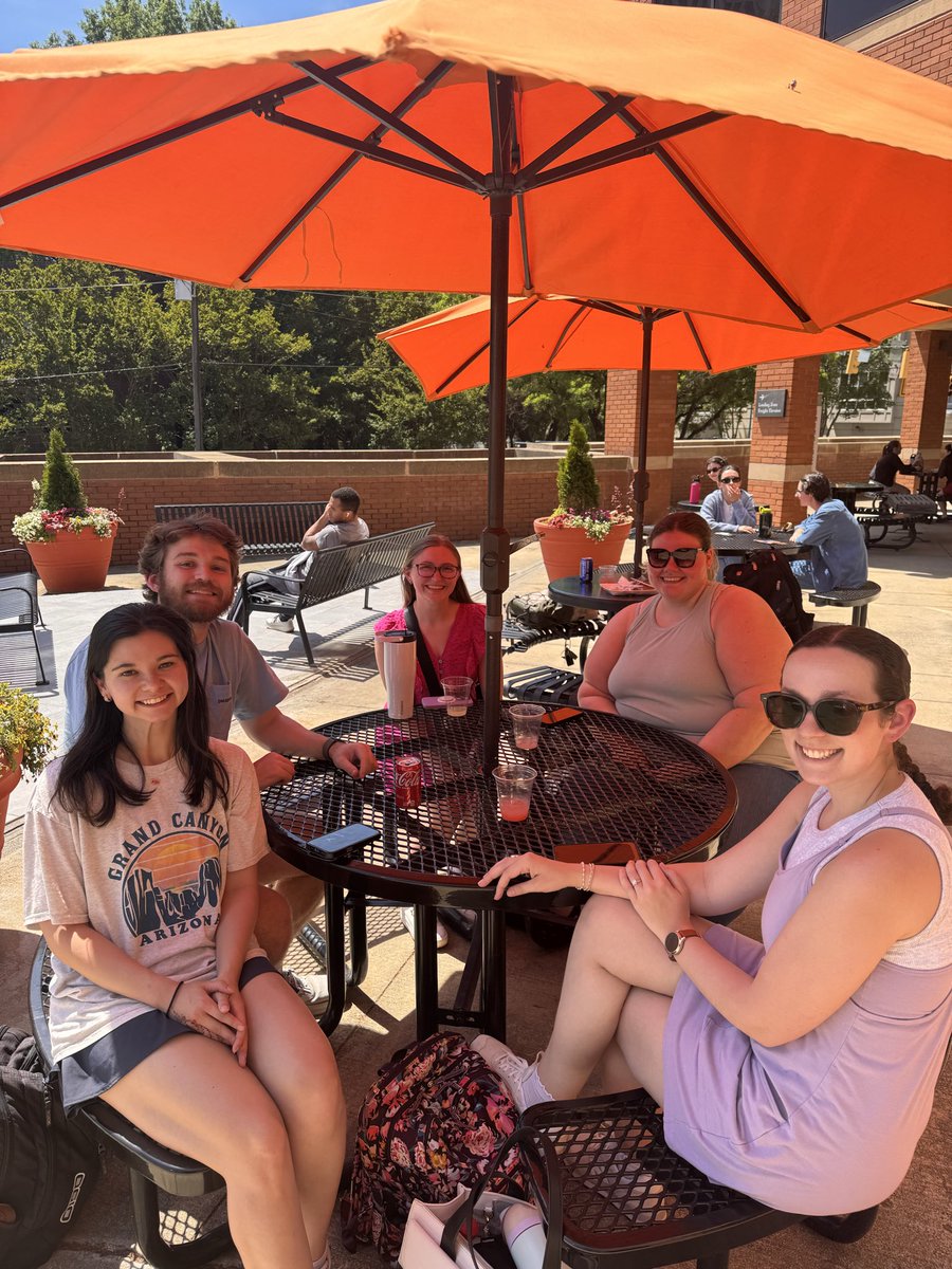 CampbellLawSch's tweet image. A big thanks to the #CampbellLaw @campbelllawsba for hosting today’s #lastdayofclass #BBQ at noon today! Now that’s #leadingwithpurpose👏🐪!