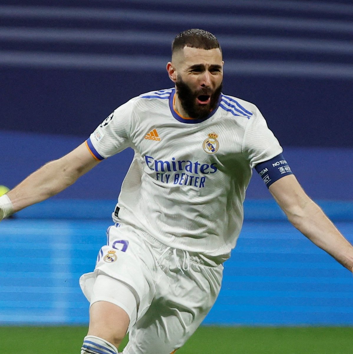 A L I E N💙👽 tweet media