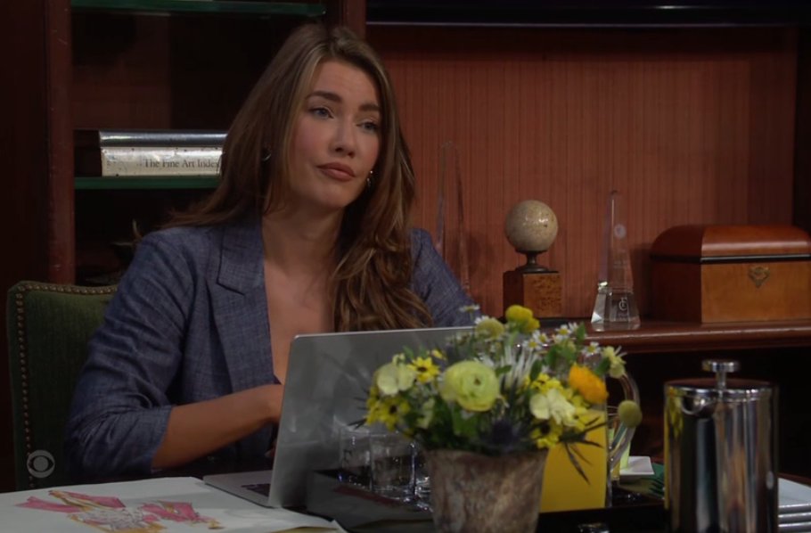 TheSpoilerGirl's tweet image. I truly hate that Steffy can't call out Ridge for pushing Eric into retirement and she just jumps into bashing Katie. #Boldandbeautiful