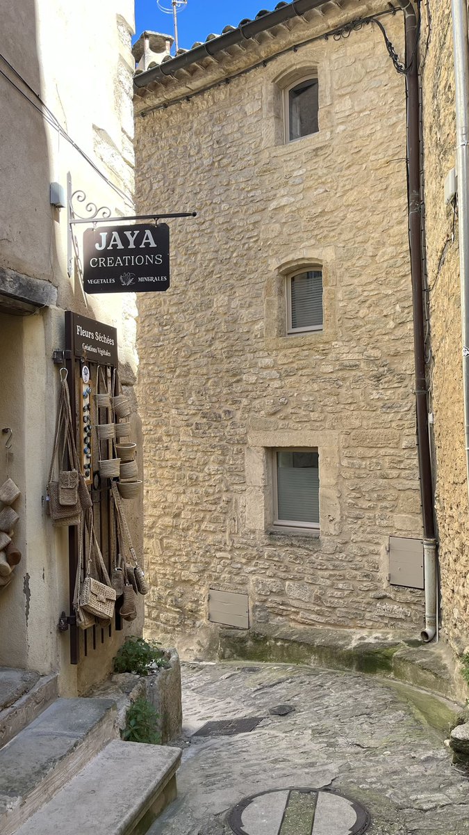 ☨ Chris 🇫🇷 tweet media