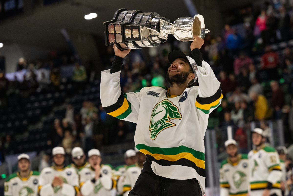 London Knights tweet media