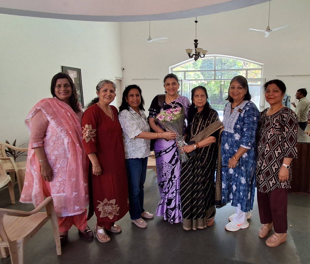Drsarika005's tweet photo. Invited by Inner wheel club Gurgaon to speak about #noisepollution
Free hearing camp was conducted by Centre for Hearing in Heritage city community centre
#SafeSound #nohonking #InternationalNoiseAwarenessDay https://t.co/s2SjQpLlmE