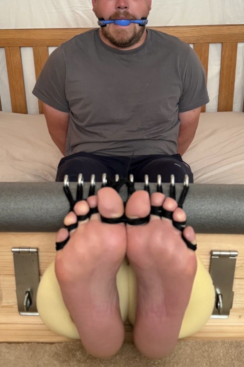 SubmitYourSoles tweet media