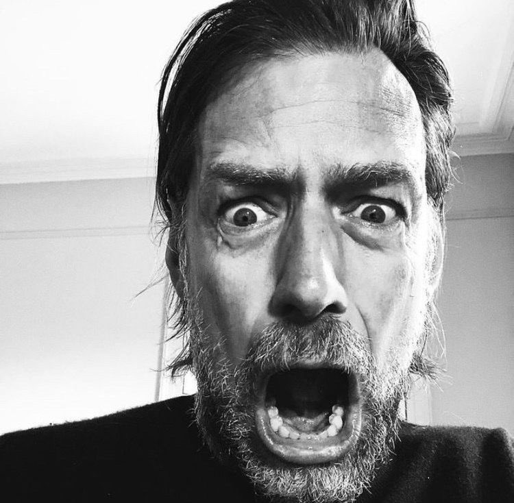 Sarah_isinspace's tweet image. Ed O'Brien !! It’s his birthday today , btw !!!!!!!!! Happy birthday Ed (; , thanks for being so goddamn cool and thanks for being the soul of Radiohead !! I love you forever !! 

#EdOBrien #Radiohead #HappybirthdayEd