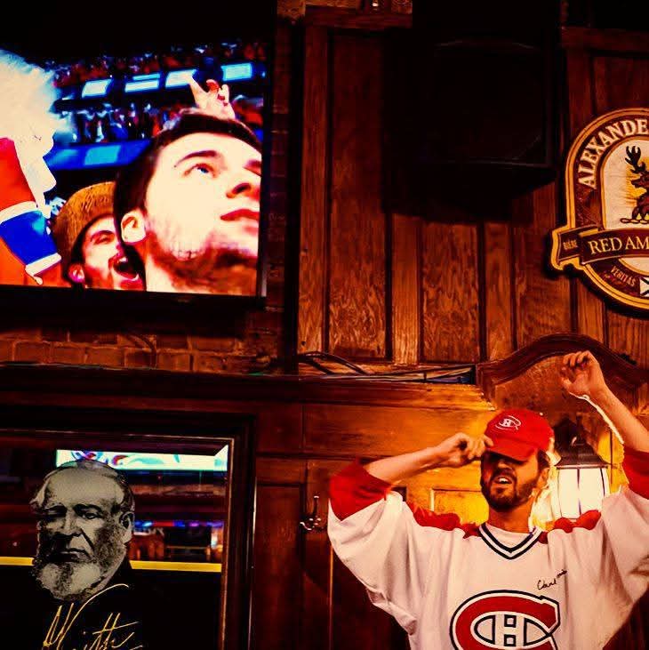 McLean's Pub tweet media