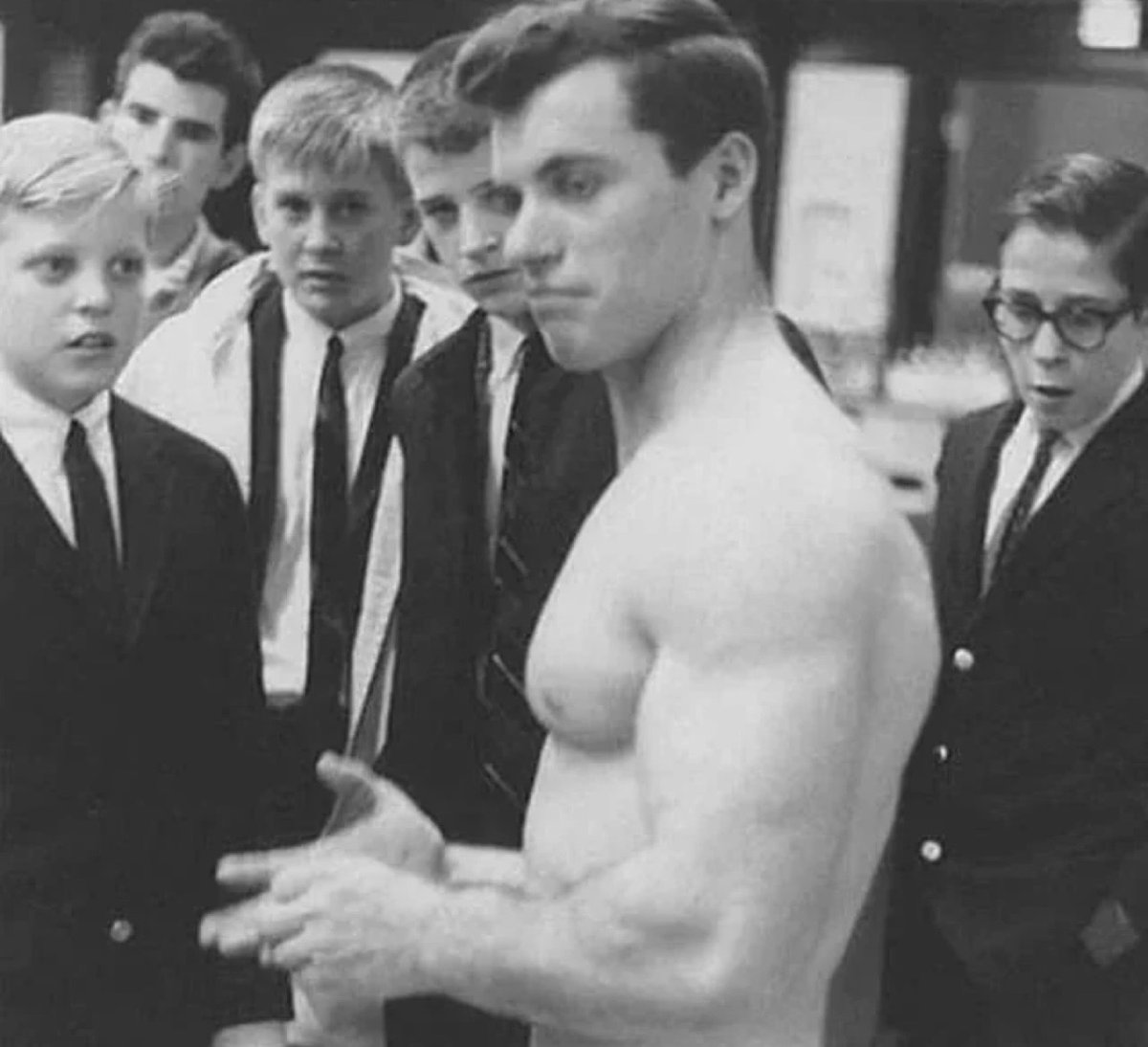 Cigarette Nostalgia tweet media