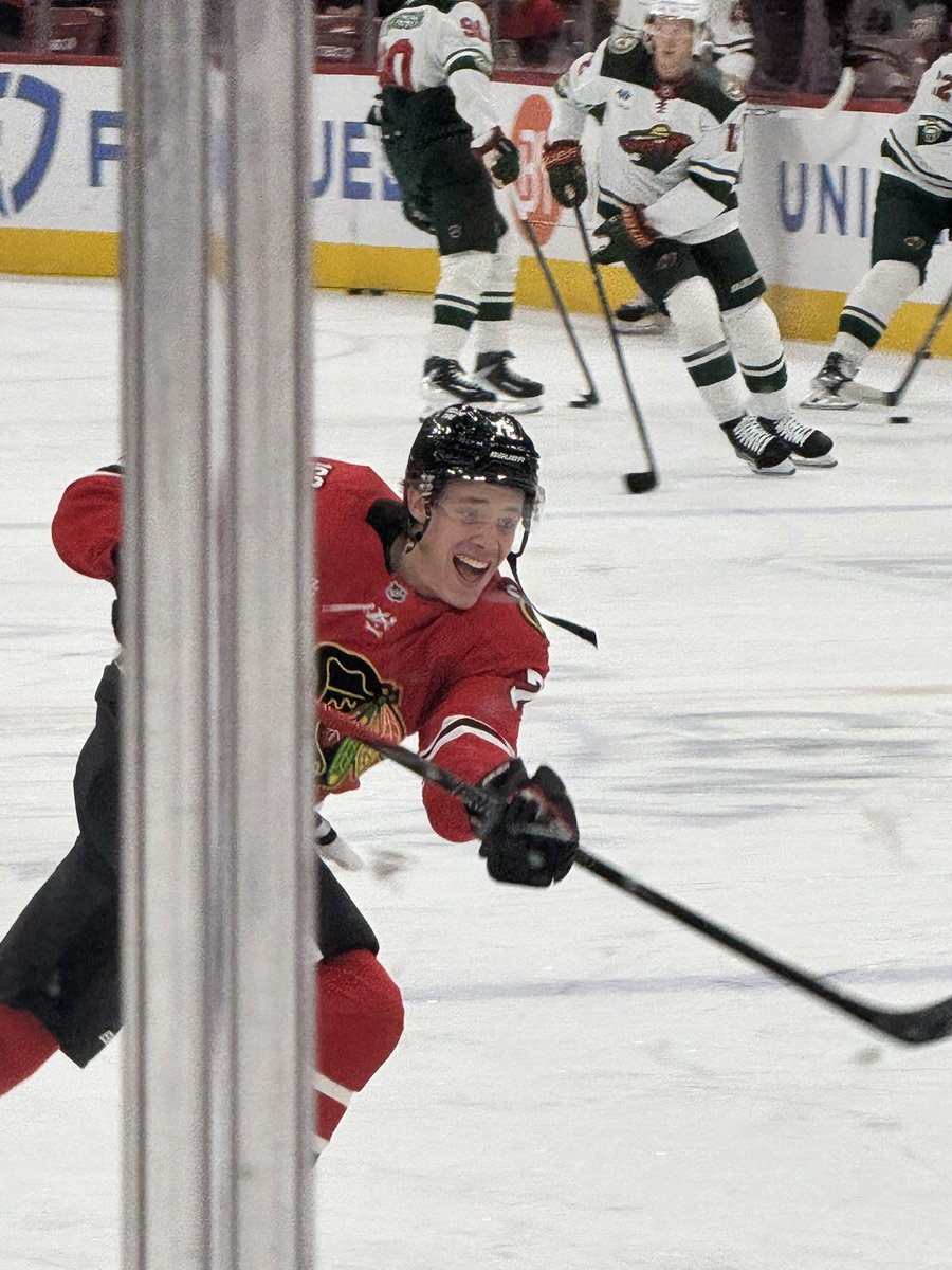 mandyhawk19 tweet media