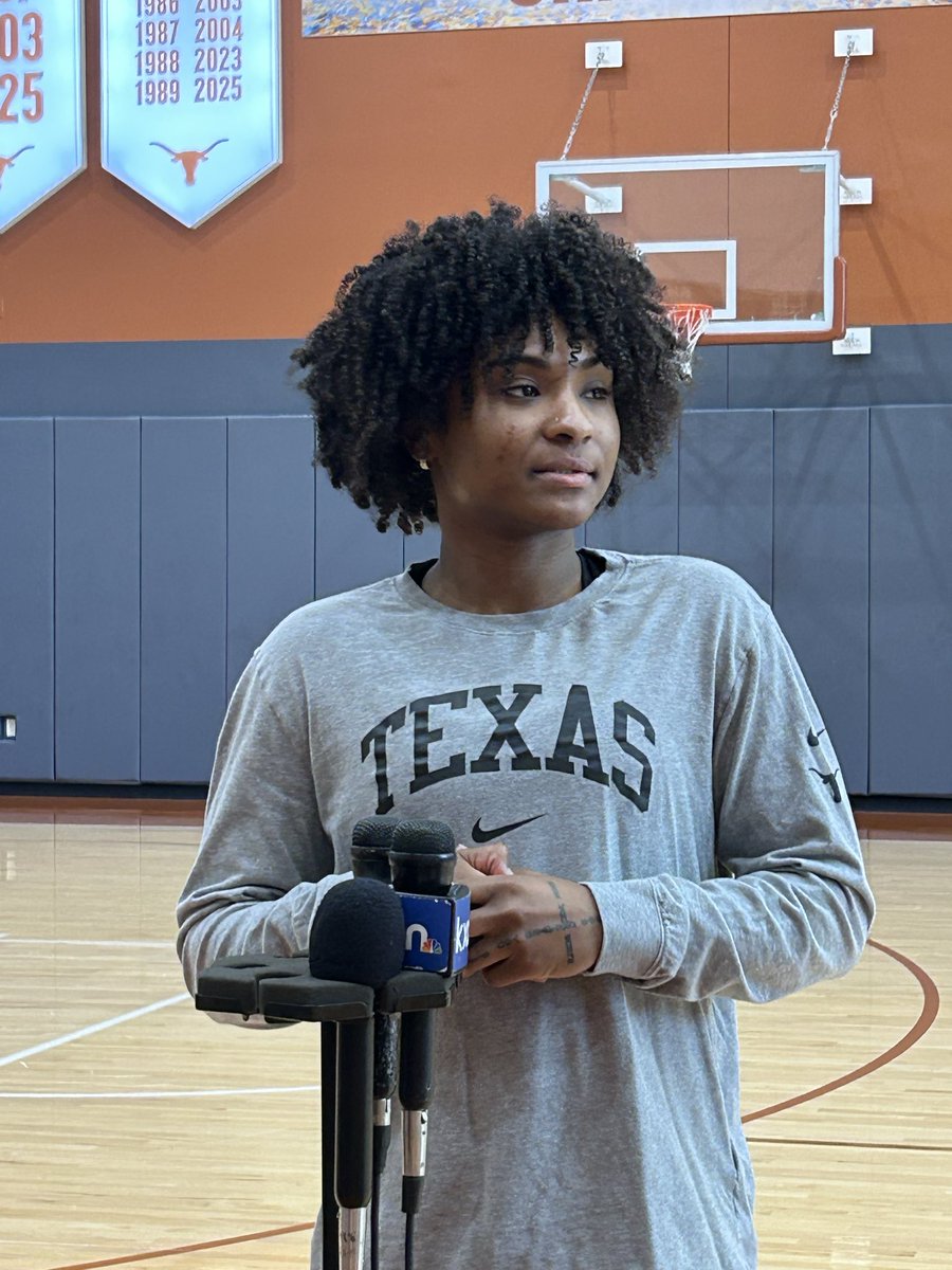 noah_gross27's tweet image. “I feel like wherever I go, I’m going to see burnt orange.” 

Rori Harmon on the journey to the WNBA after a legendary career at #Texas

#HookEm