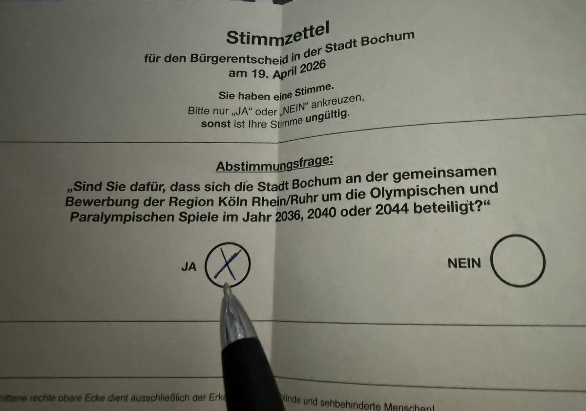 HEIMAT_BoWat's tweet photo. JA zu den Olympischen Spielen im #Ruhrgebiet! 

https://t.co/jQZHgw5A1x

—-
#Olympia #Ruhrgebiet #Deutschland #Westfalen #Bochum #Wattenscheid #Berlin #München https://t.co/TrF8W00M3L