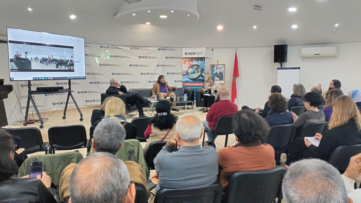 HEM_Research's tweet photo. 📸En direct de HEM Rabat
Conférence : « Repenser la décolonisation à partir d’Al Andalus »
Discussion : Driss Ksikes
Modération : Asma Lamrabet
#HEMResearchCenter #Décolonisation #Rabat #Conférence https://t.co/3J4ie1jb0e