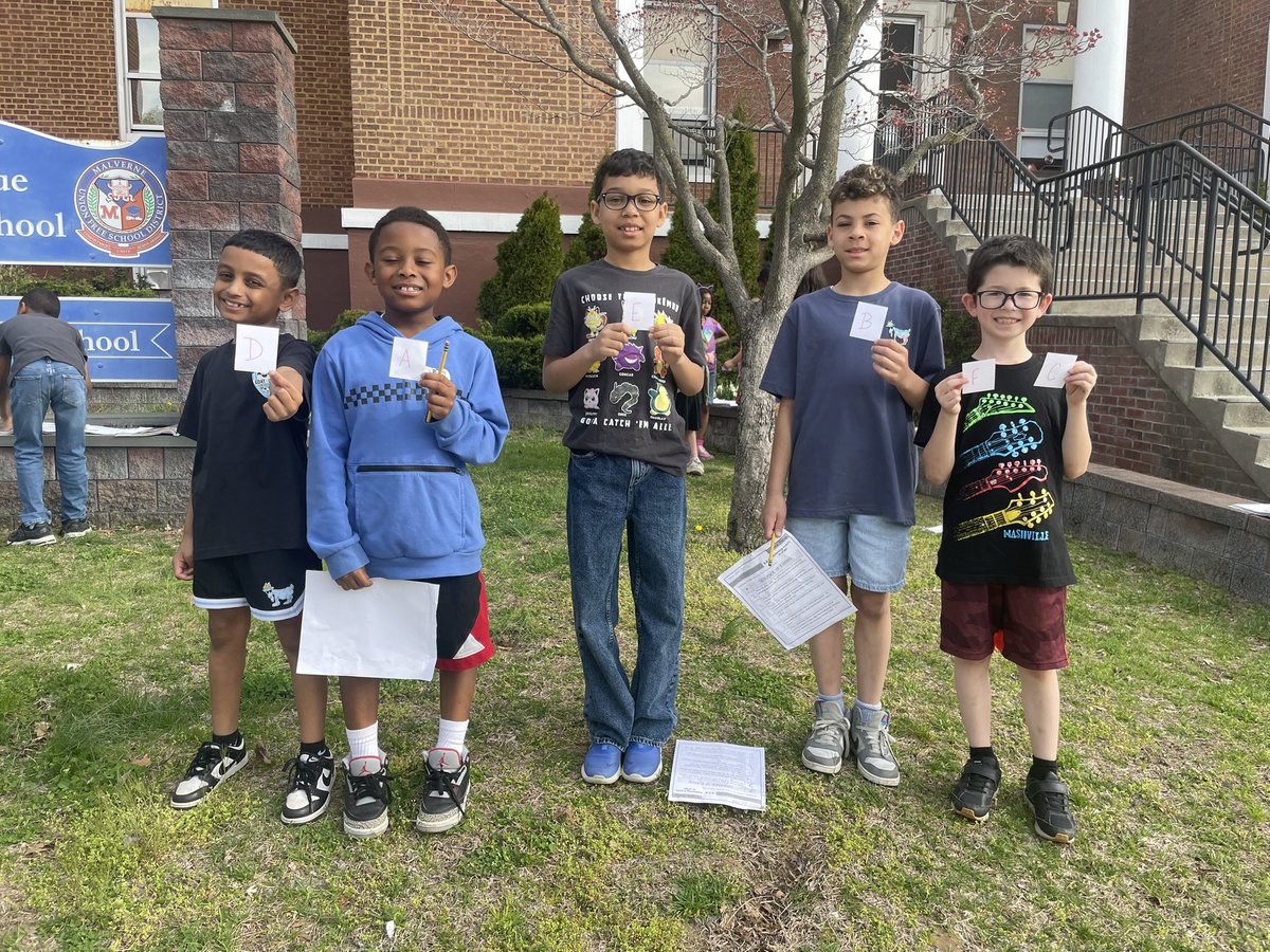 Davison Avenue tweet media